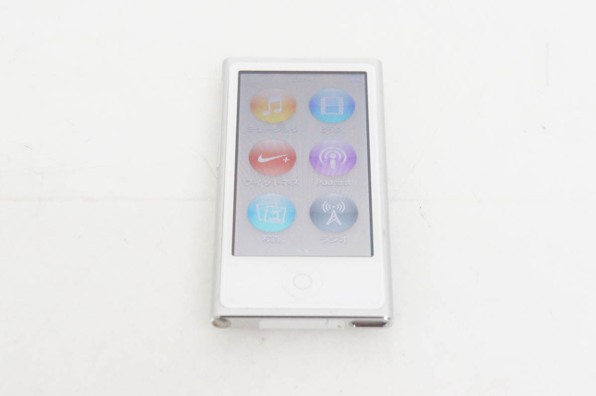 中古 Appleアップル 第7世代 iPod nano 16GB シルバー MD480J