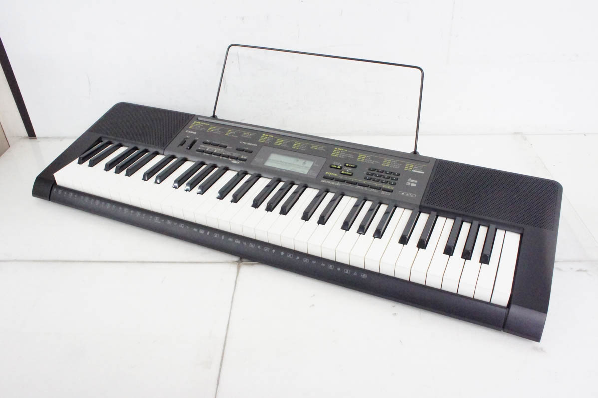中古 CASIOカシオ ベーシックキーボード 電子キーボード 61鍵