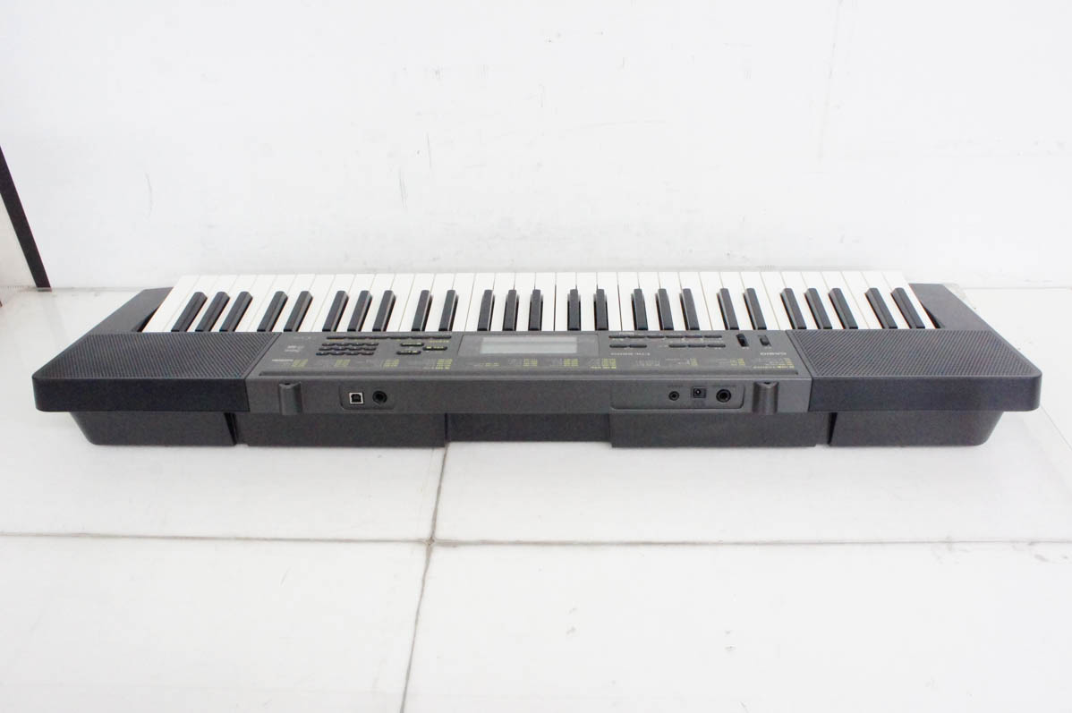 中古 CASIOカシオ ベーシックキーボード 電子キーボード 61鍵