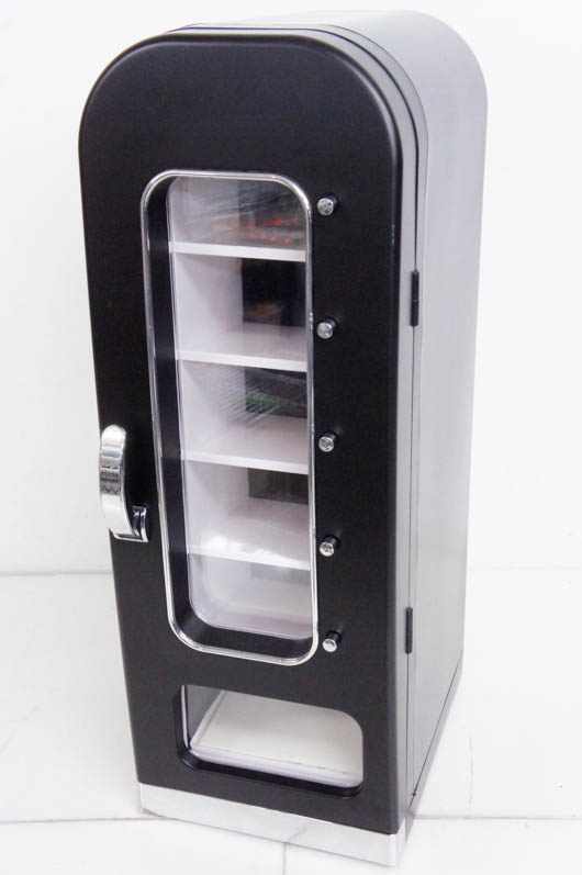 中古 THANKOサンコー インテリアにもなる自動販売機型保冷庫「俺の自販機」SCSMVMFH｜snet-shop