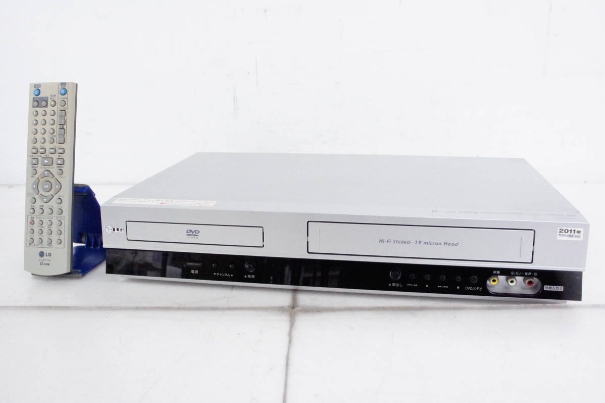 【新品未使用】LG DVCR-B300ビデオ一体型DVDプレーヤー リモコン付 中古 LG DVDプレーヤー一体型VHSビデオデッキ DVCR-B300 : エス