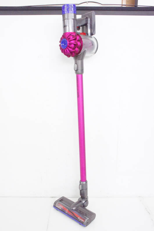 【未使用品】Dyson ダイソン V6 スティッククリーナー SV07 中古 ダイソンDyson サイクロン式掃除機 コードレスクリーナー V6 SV07