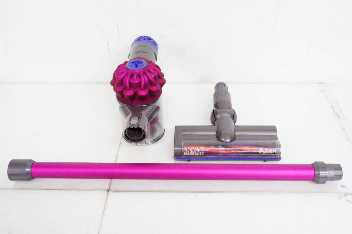 中古 ダイソンDyson サイクロン式掃除機 コードレスクリーナー V6 SV07