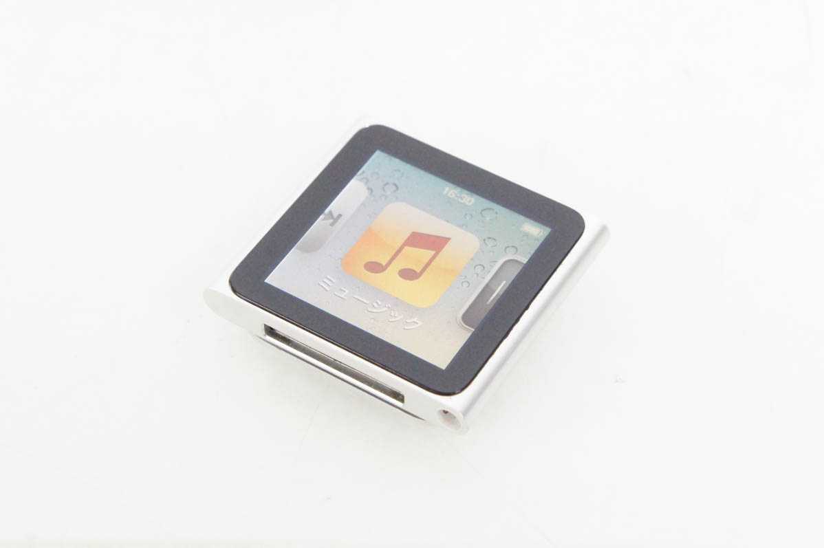 中古 Appleアップル iPod nano 8GB シルバー 第6世代 MC525LL