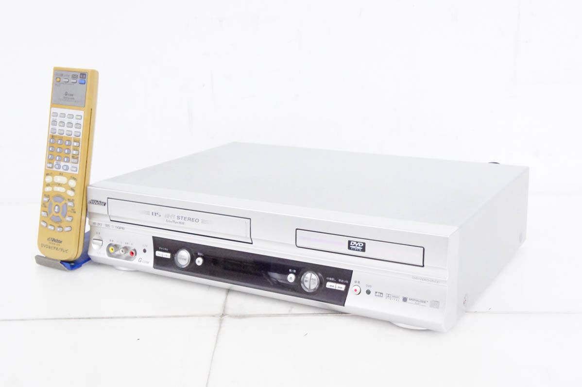 中古 JVC Victorビクター DVDプレーヤー一体型VHSビデオ HR-DF2 ビデオデッキ