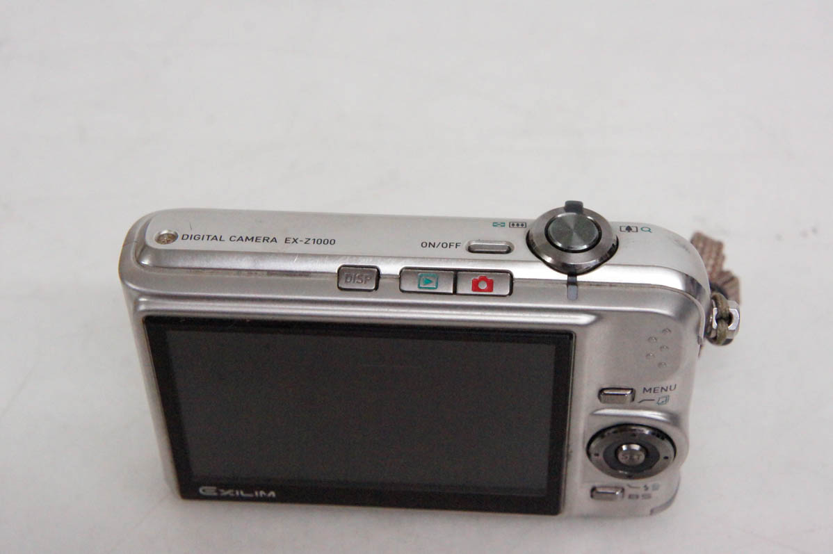 CASIO コンパクトデジタルカメラ本体｜コンパクトデジタルカメラ
