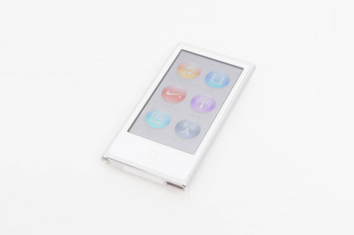 中古 Appleアップル 第7世代 iPod nano 16GB シルバー MD480J