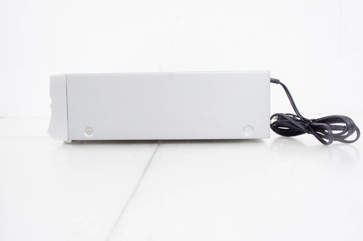 Victor・JVC HR-DF2 DVDプレーヤー一体型ビデオデッキ 中古 JVC Victorビクター DVDプレーヤー一体型VHSビデオ HR-DF2