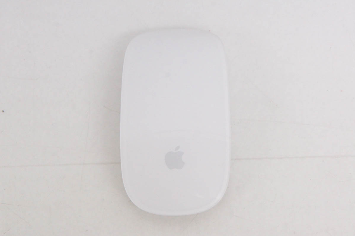 ほぼ未使用 限定色 イエロー Apple Magic Mouse アップル純正 ほぼ未使用 限定色 イエロー Apple Magic Mouse アップル純正