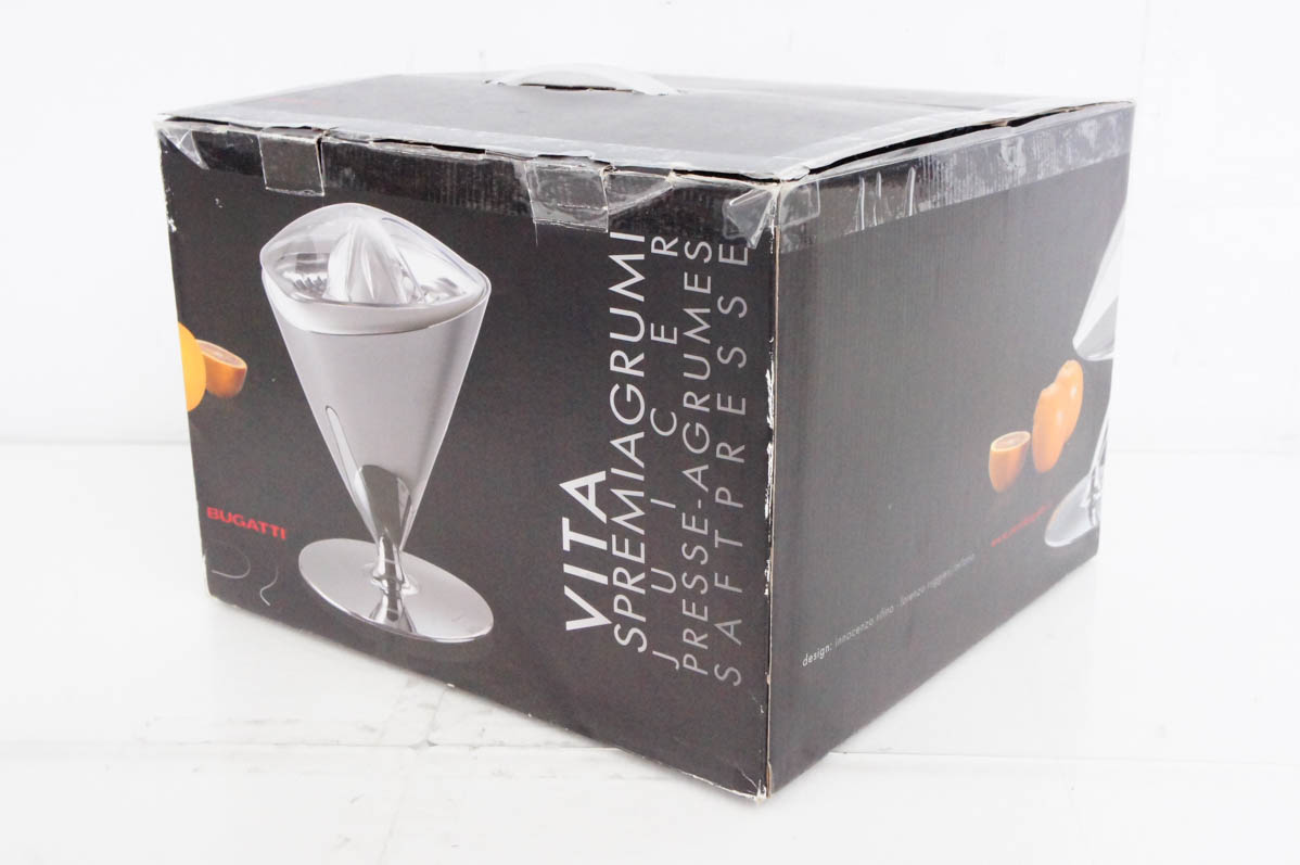【未使用】 BUGATTI ブガッティ VITA SPREMIAGRUMI ジューサー 55-VITAC3-JP 未使用 BUGATTI ブガッティ VITA SPREMIAGRUMI ジューサー 55-VITAC3
