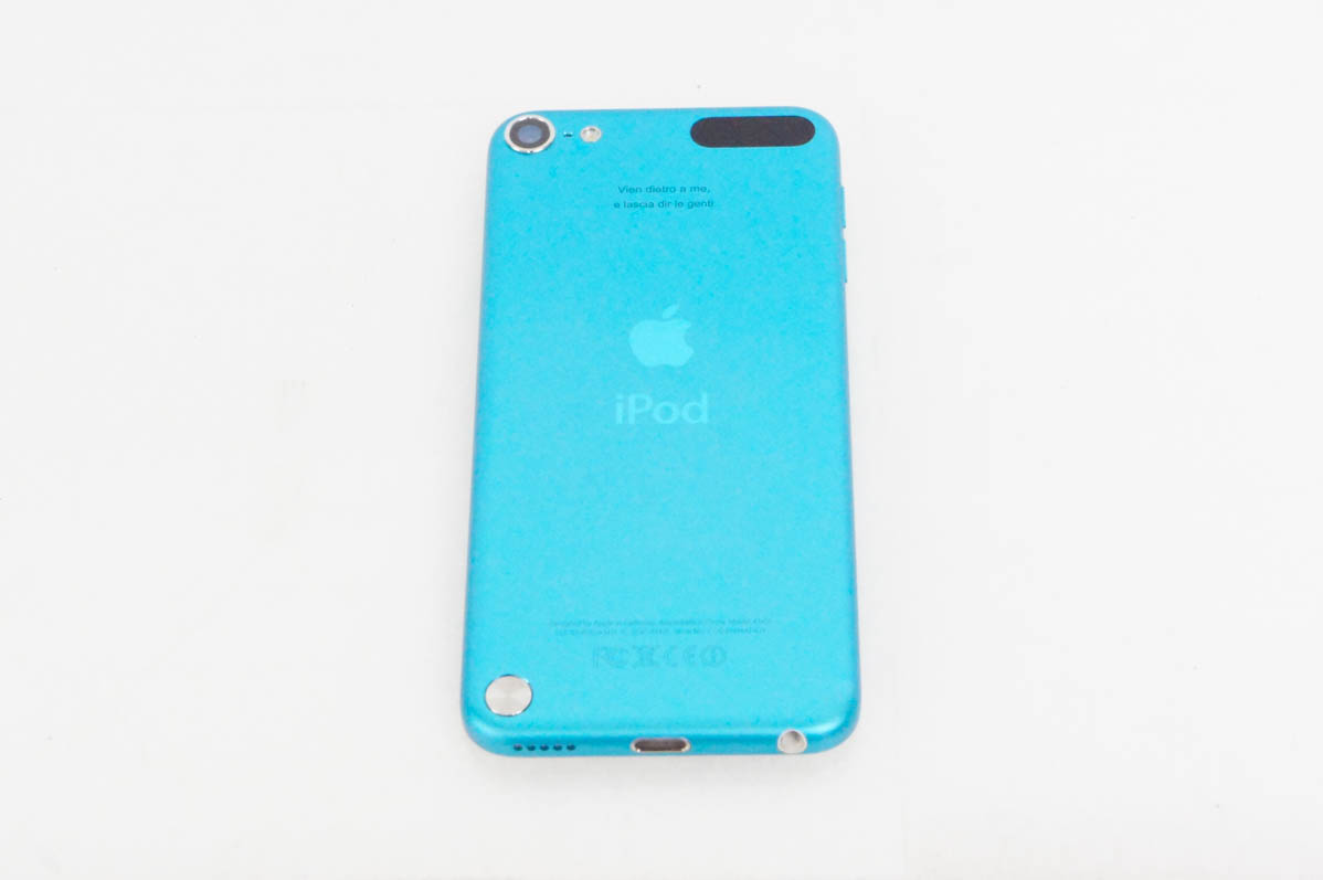 中古 Appleアップル 第5世代 iPod touch 64GB ブルー PD718J/A