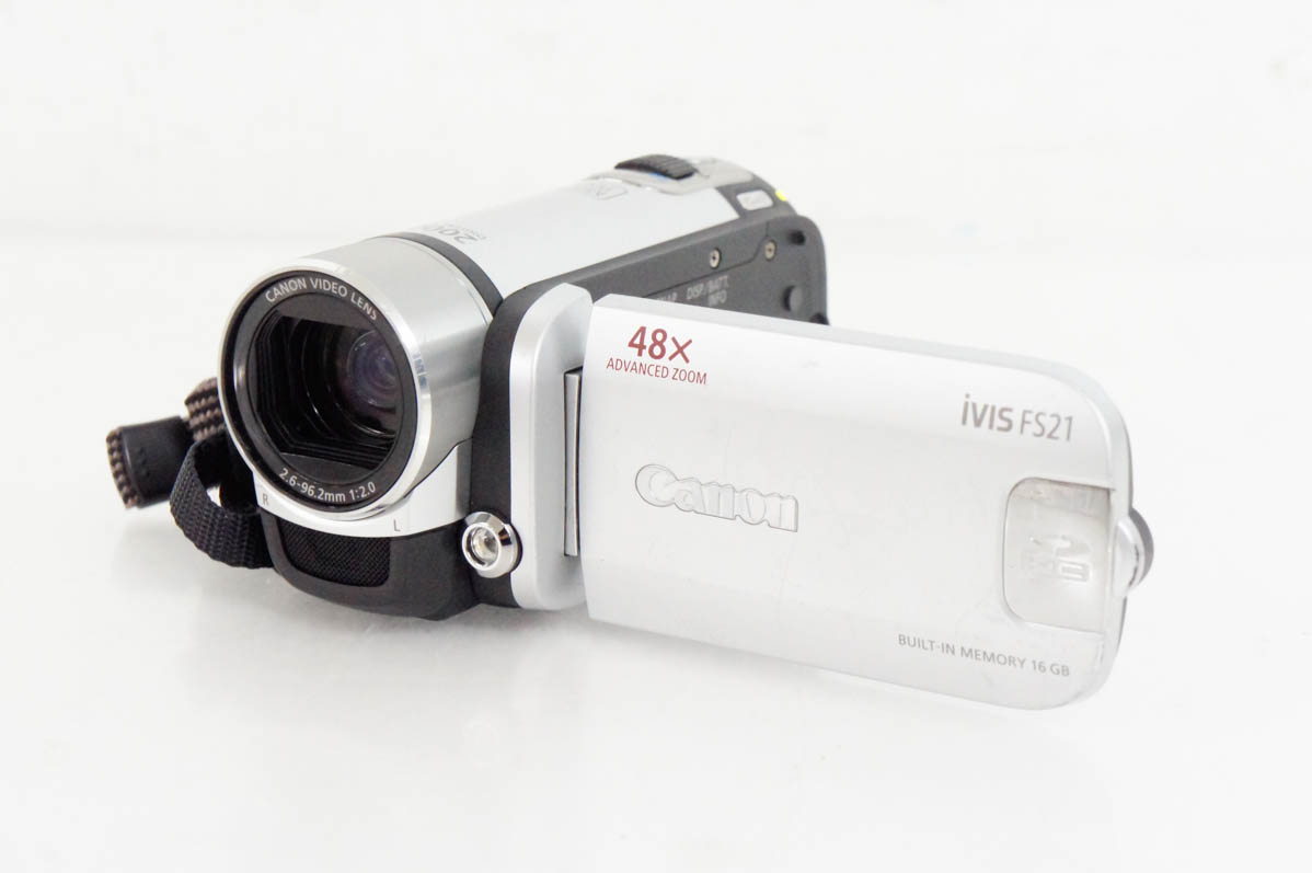Canon　iVIS FS21　ビデオカメラ　内蔵メモリ　SDHC対応 iVIS キヤノン ビデオカメラ CANON FS21 中古 新品SDカード付き