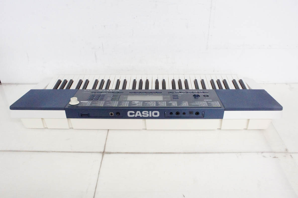 中古 CASIOカシオ 光ナビゲーションキーボード LK-215 電子キーボード