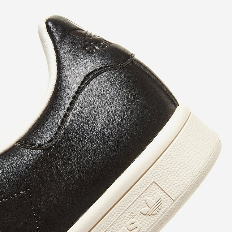 adidas スタジャン ブラック/ホワイト 楽天市場】adidas STAN SMITH J アディダス スタンスミス J