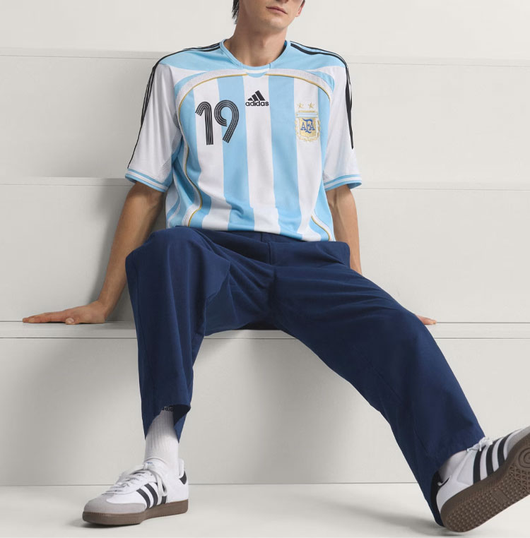 adidas（アディダス） 半袖 ジャージ Tシャツ ARGENTINA 2006 HOME S