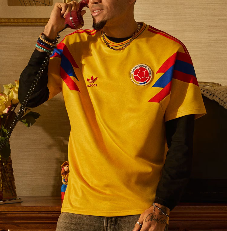 adidas（アディダス） 半袖 ジャージ Tシャツ COLOMBIA 1990 AWAY S/SR