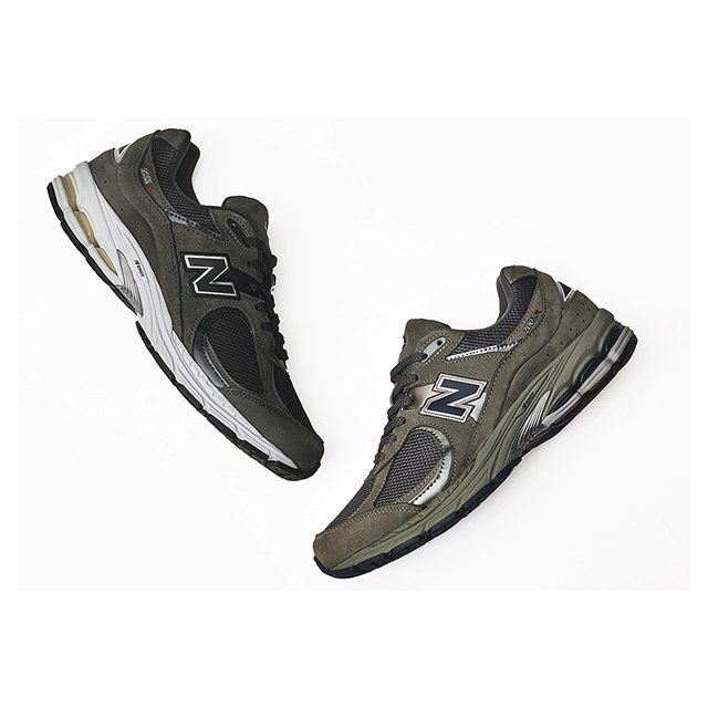 New Balance ニューバランス スニーカー BLACK ML2002RB ブラック