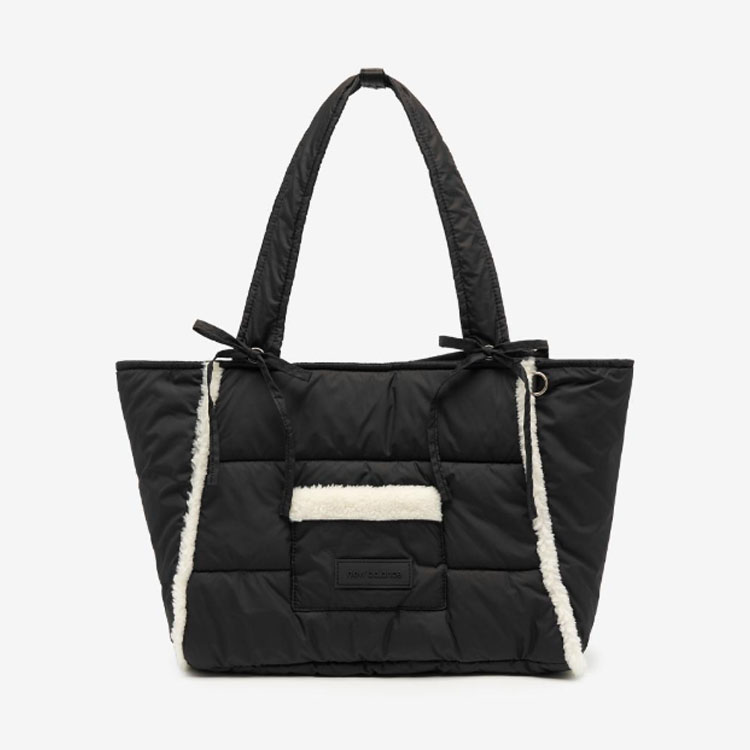 New Balance（ニューバランス） ショルダーバッグ LARGE TOTE BAG