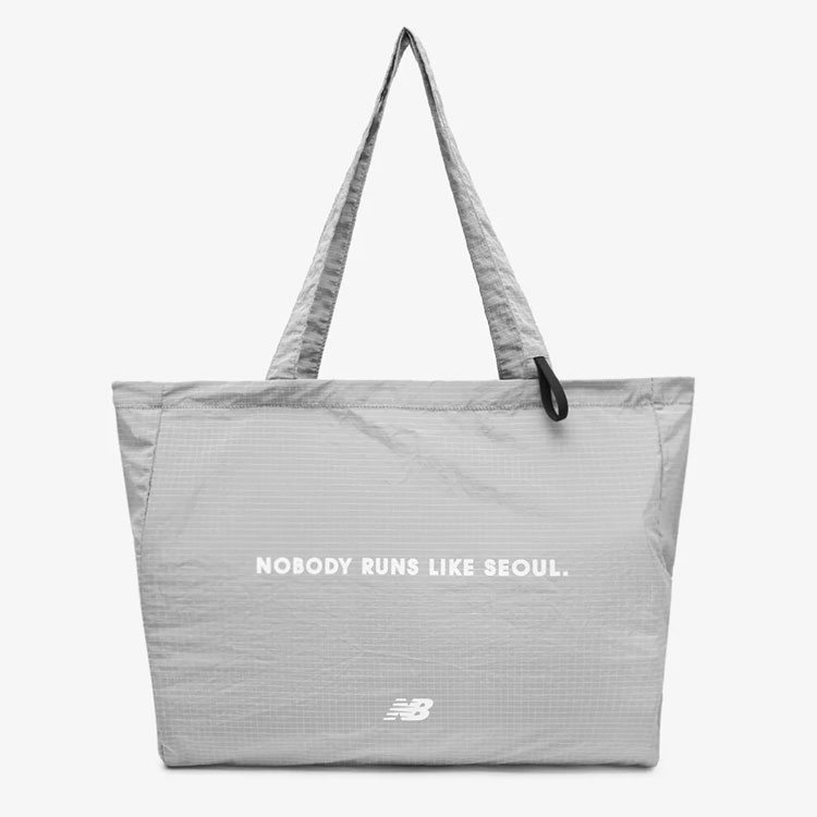 New Balance（ニューバランス） バッグ SEOUL EXCLUSIVE PACKABLE TOTE