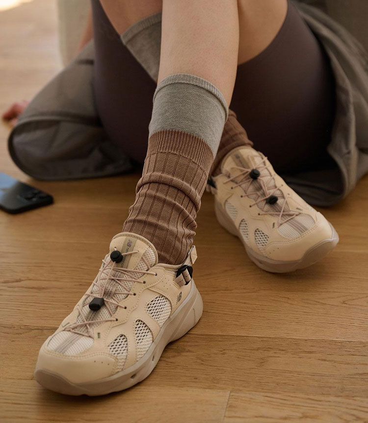 New Balance（ニューバランス） サンダル KAVE SANDAL SD2401BE