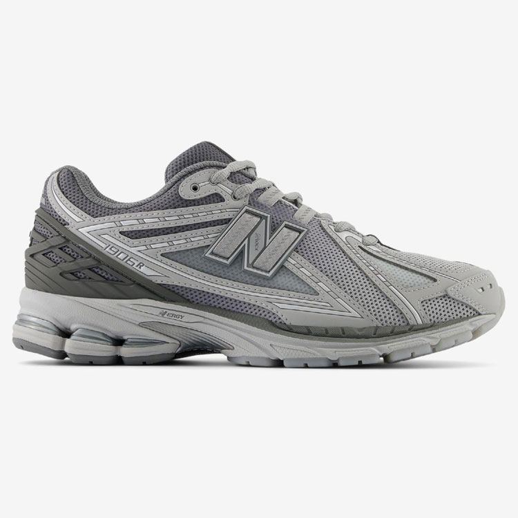 NEW BALANCE★ユニセックススニーカー - U1906RCH New Balance U1906RCH Sneaker » Buy online now!