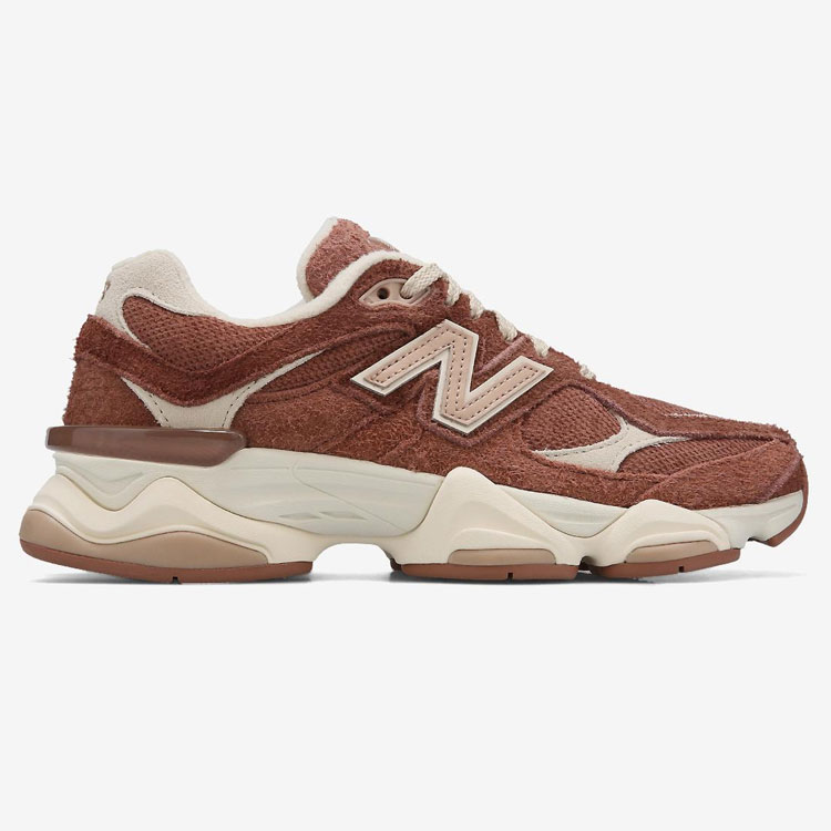 【新品】New Balance U9060CCC ブラウン 9060 23.5 New Balance（ニューバランス） スニーカー U9060CCC BROWN シューズ