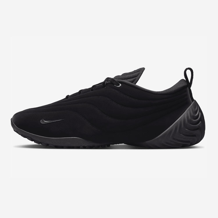NIKE ナイキ スニーカー W ASTRA ULTRA ウィメンズ アストラ