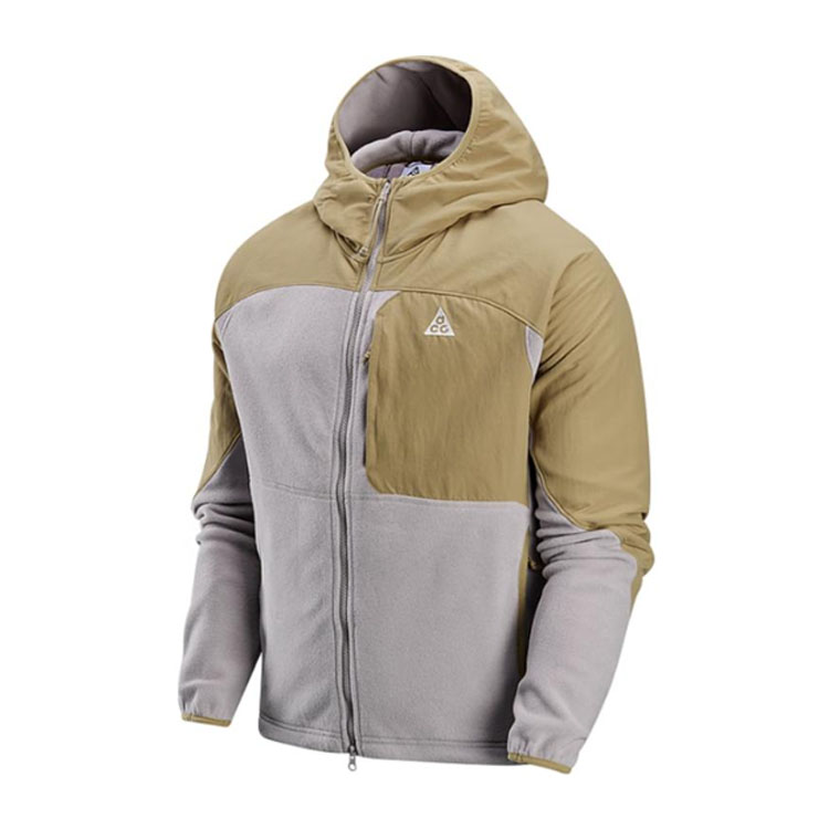 NIKE（ナイキ） マウンテンパーカー ACG WOLF TREE FULLZIP HOOD PLUS