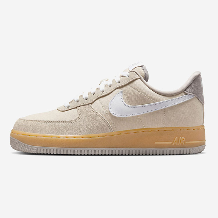 NIKE（ナイキ） レディース スニーカー WMNS AIR FORCE 1 07