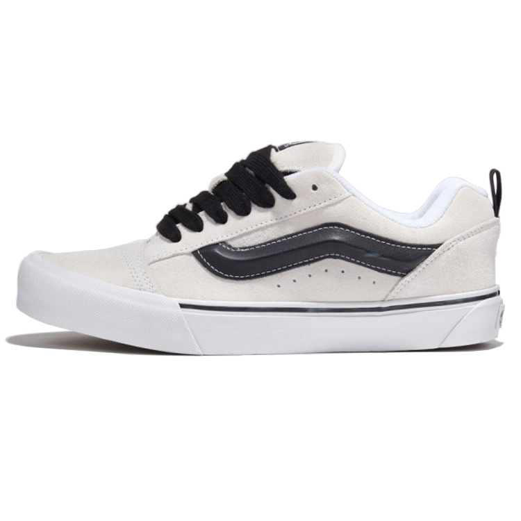 VANS（ヴァンズ） バンズ スニーカー VANS Knu Skool SUEDE WHITE