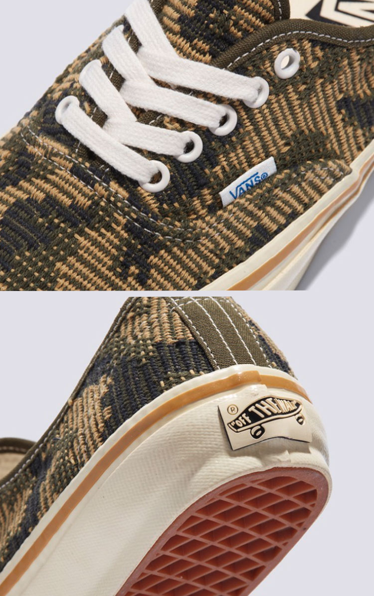 【美品】roar　×　VANS　スニーカー　10.5　ブラック　ゴールド　拳銃 美品】roar × VANS スニーカー 10.5 ブラック ゴールド 拳銃