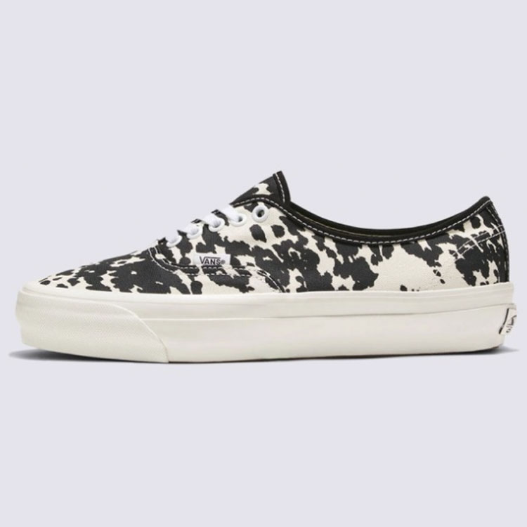 VANS（ヴァンズ） バンズ スニーカー AUTHENTIC 44 COW BLACK