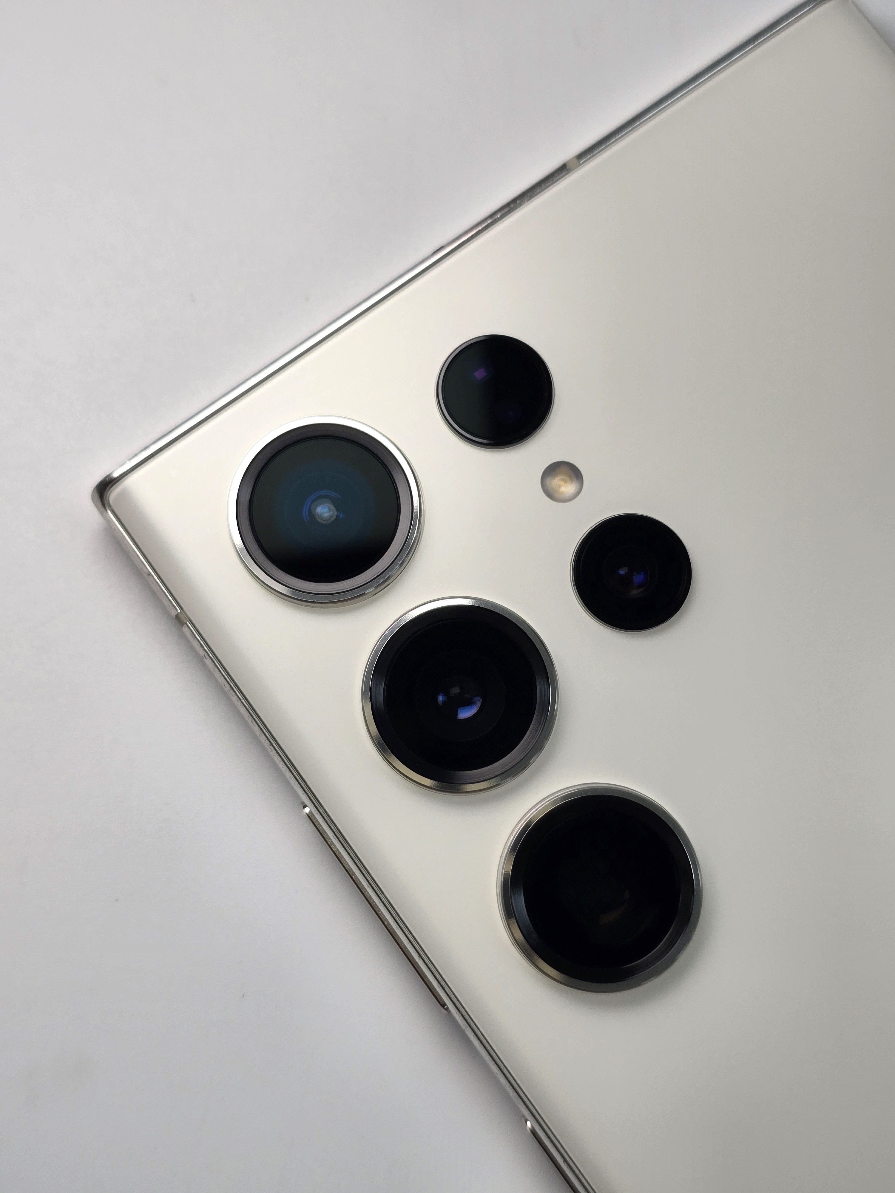 Galaxy S S23 ultra 本体 中古 ジャンク品 カラー ランダム Wi-Fi専用