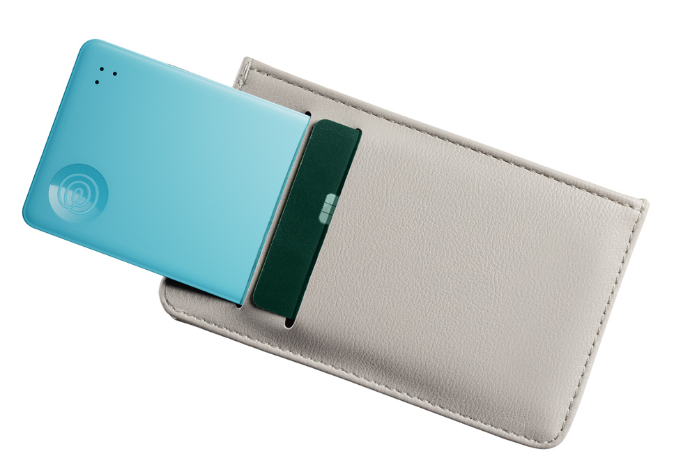 スマートトラッカー Life360 Tile Slim (2024) ライトブルー/ピンク 電池交換不可(最大約3年)タイルスリム 探し物 Bluetoothトラッカー IP68防水 | Tile | 13