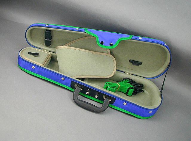 Gewa バイオリンケース シェル型 SNOOPY カバー仕様 : 底値楽器屋