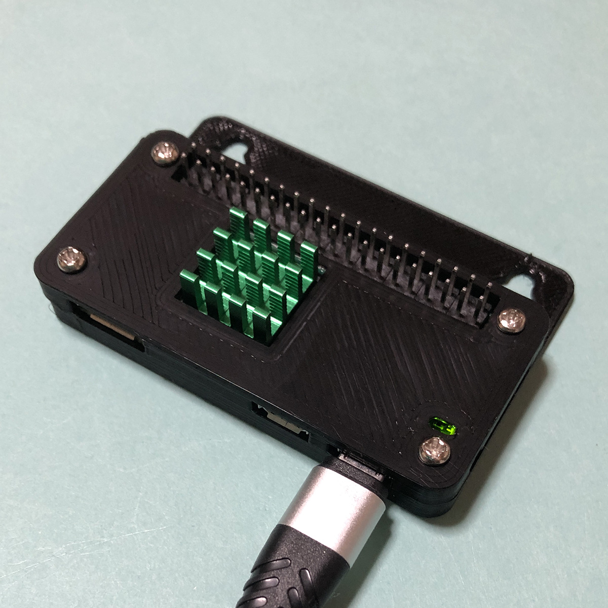 Raspberry Pi Zero 2 WH [SC0721] 3点セット(本体、ケース 