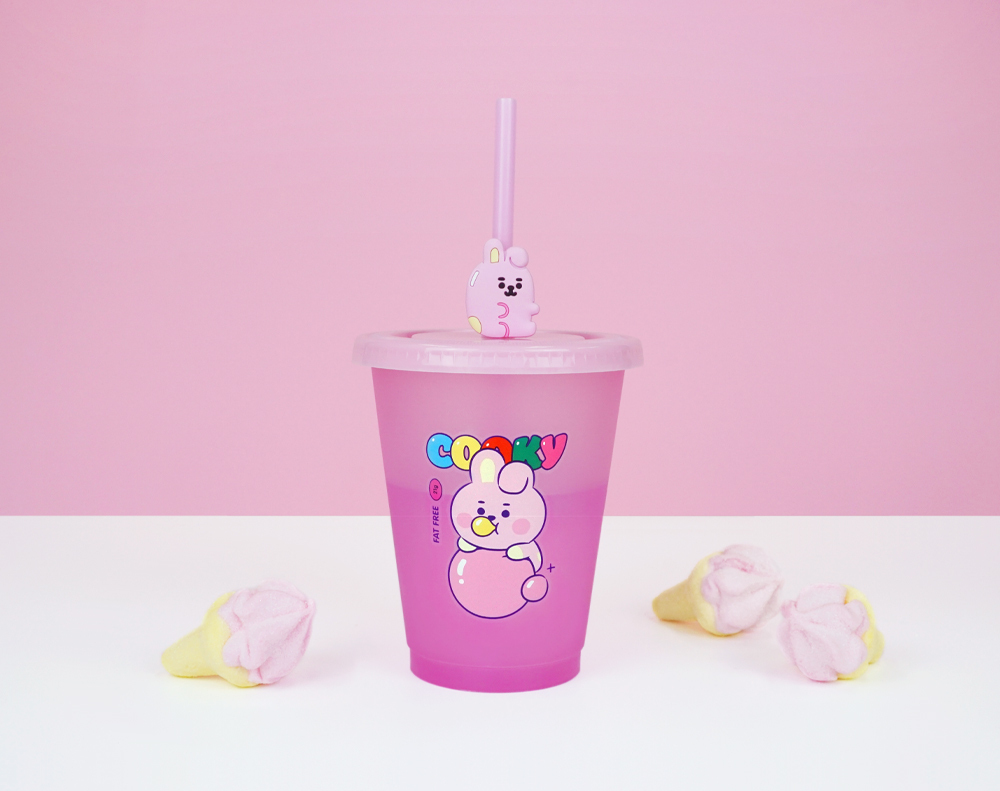 50%OFFセール ：】 【ソロモン商事】BT21 タンブラー(カラーチェンジ