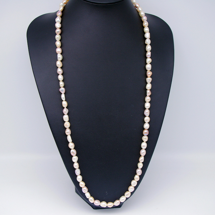 淡水パールロングネックレス 8.5〜9mm バロック マルチカラー 淡い
