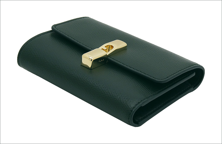 新品未使用　FURLA フルラ　グリーン レザー財布 　カード入れ　買い物　旅行 FURLA（フルラ） 財布 レディース 二つ折り グリーン レザー 小銭入れ