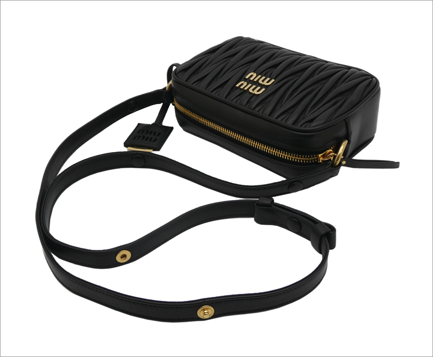 ミュウミュウ MIUMIU マテラッセレザー ショルダーバッグ 5BH118_N88_F0002_V_WOM MATELASSE' NERO ブラック  miumiu 斜め掛け ショルダーバッグ レディース