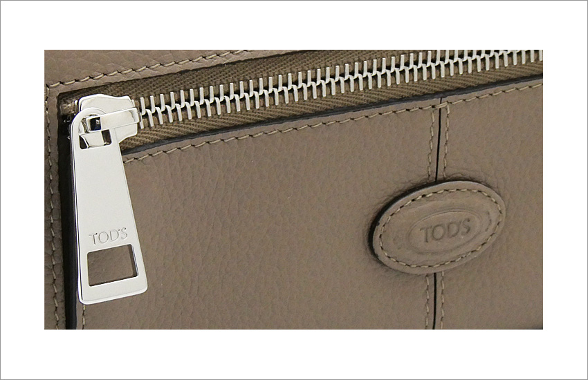 TOD'S（トッズ） レザー ウォレット XAWDBNB0403XSOC413 tods 二つ折り