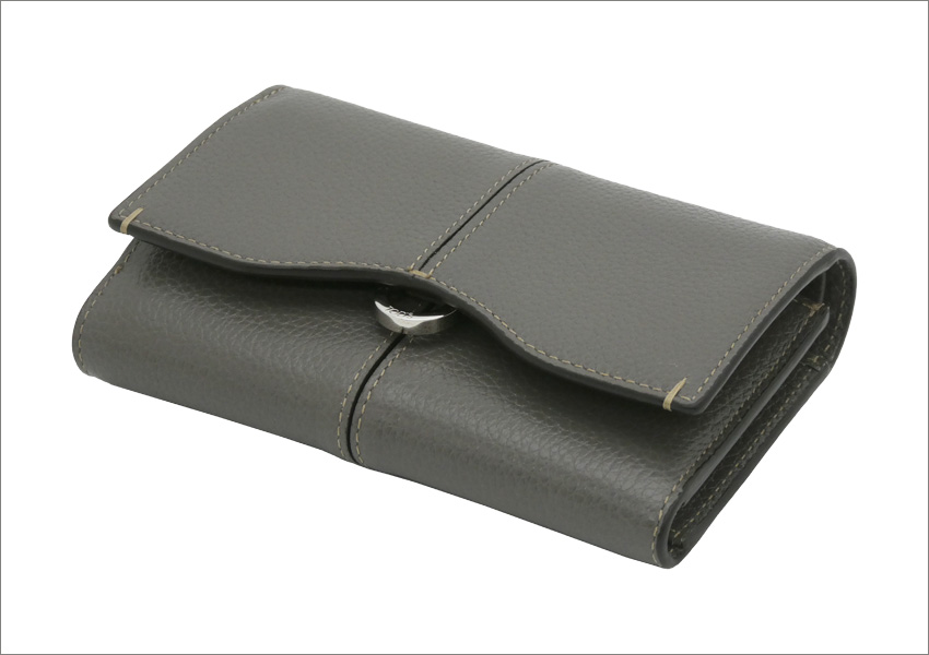 TOD'S（トッズ） レザー ウォレット XAWDBNB3300XSOB400 三つ折り
