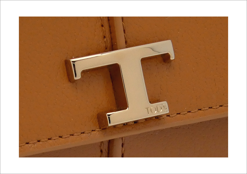 国内発関税込*TOD`S*トッズ T タイムレス レザー ウォレット TOD'S トッズ T タイムレス レザー ウォレット
