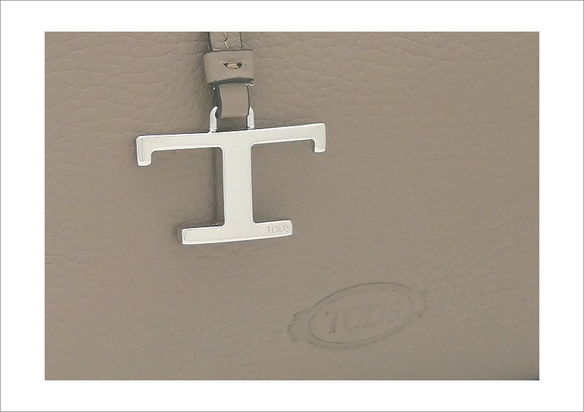Tod's XBWAPAFL100QRI9P09 関税送料込 楽天市場】TOD'S(トッズ)( XBWAPAFL000QRI) レザー バッグ