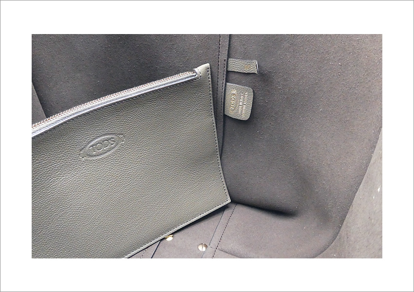 TOD'S トッズ T タイムレス レザー ショッピングバッグ スモール