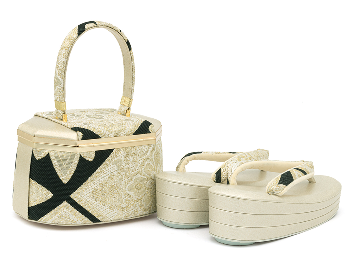 SOUBIEN（創美苑） 草履バッグセット 成人式 振袖 卒業式 金 銀 撥水