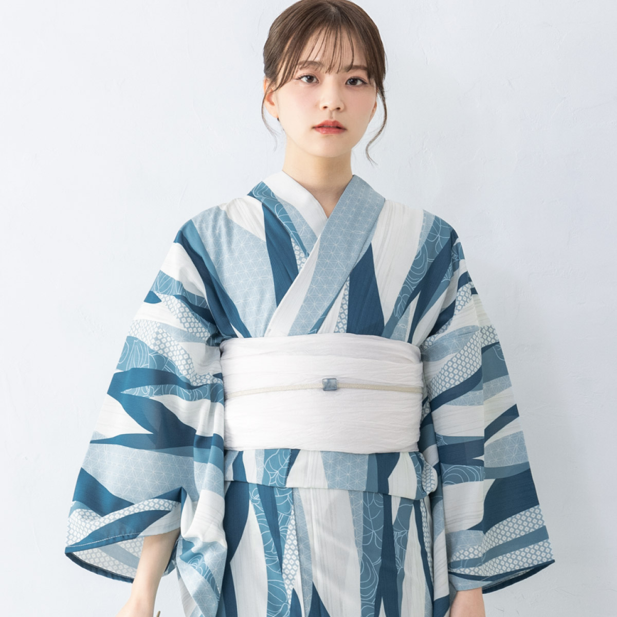 簡単着付け セパレート浴衣 レディース セット 浴衣 帯 伊達締め 浴衣セット 女性 二部式浴衣 花柄 着付け 簡単 フリー floro 女の子 創美苑の画像