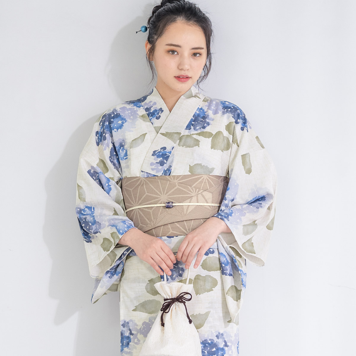 花柄グレー浴衣・帯セット SOUBIEN（創美苑） 浴衣セット レディース 浴衣 帯 セット 大人 2点