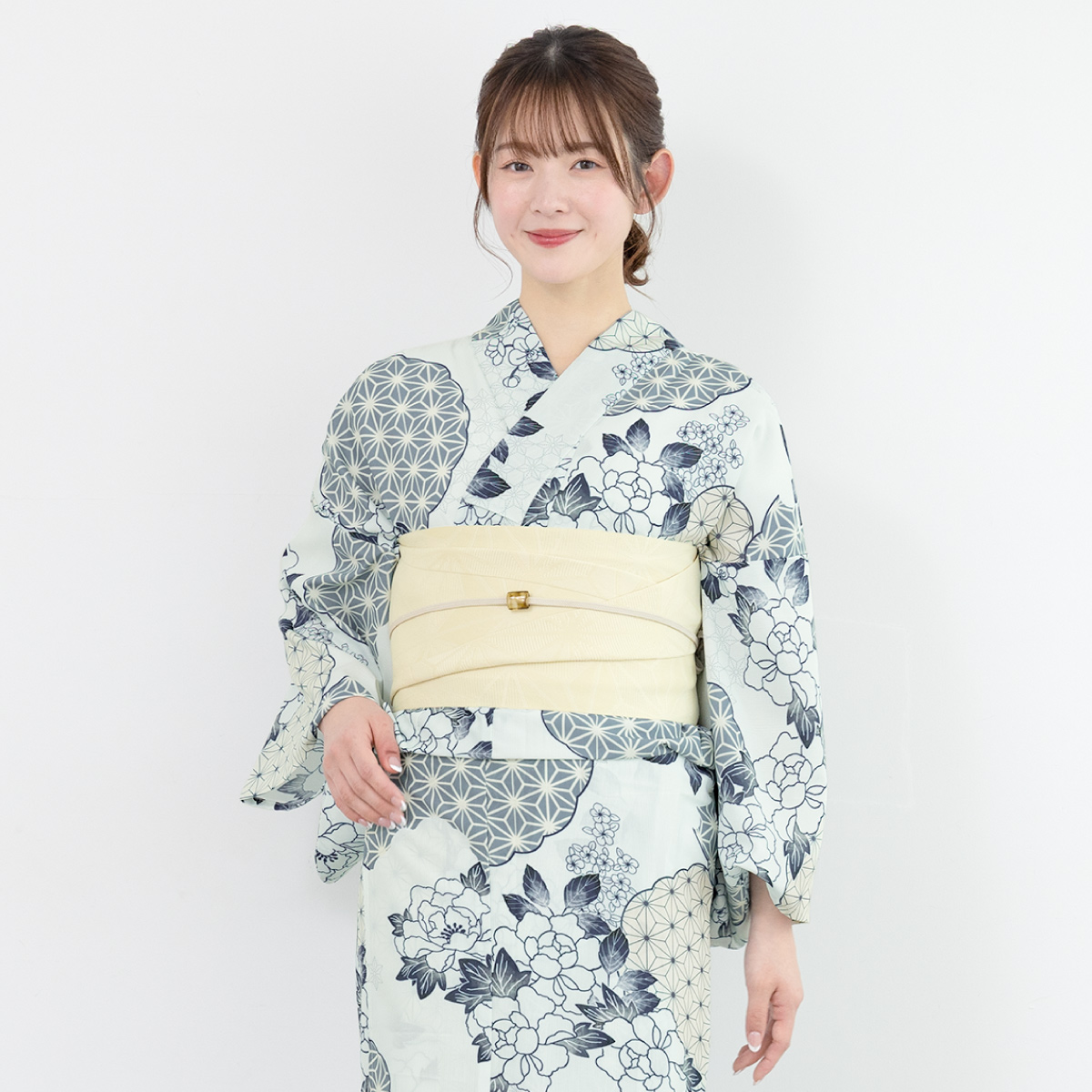 【予約】浴衣 レディース セット 2点セット 女性浴衣 帯 浴衣セット 女性 花柄 着付け 簡単 花火大会 夏祭り 上品 可愛い モダン S フリー floro 女の子 大人の画像