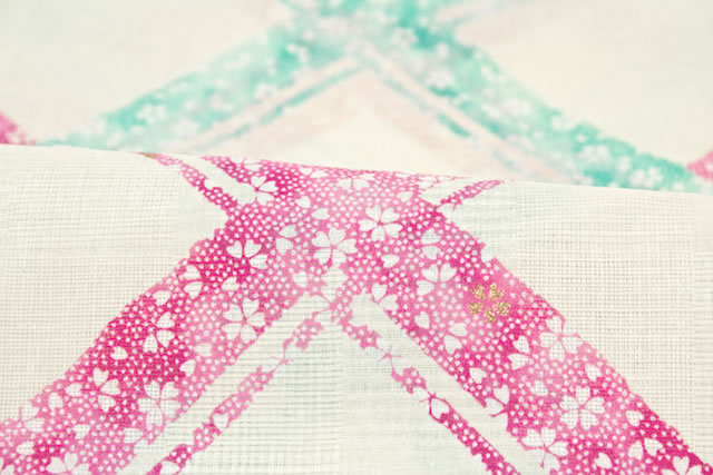 美品⭐︎ エメラルドグリーンカラー　蝶ぼかし　ラメ入り浴衣＆朱赤花模様作り帯 美品⭐︎ エメラルドグリーンカラー 蝶ぼかし ラメ入り浴衣＆朱
